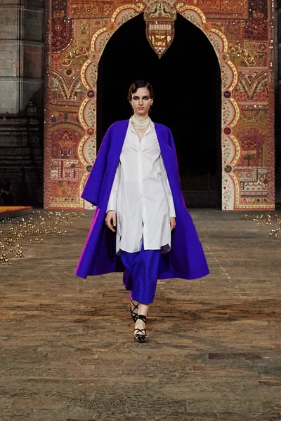 Look 73